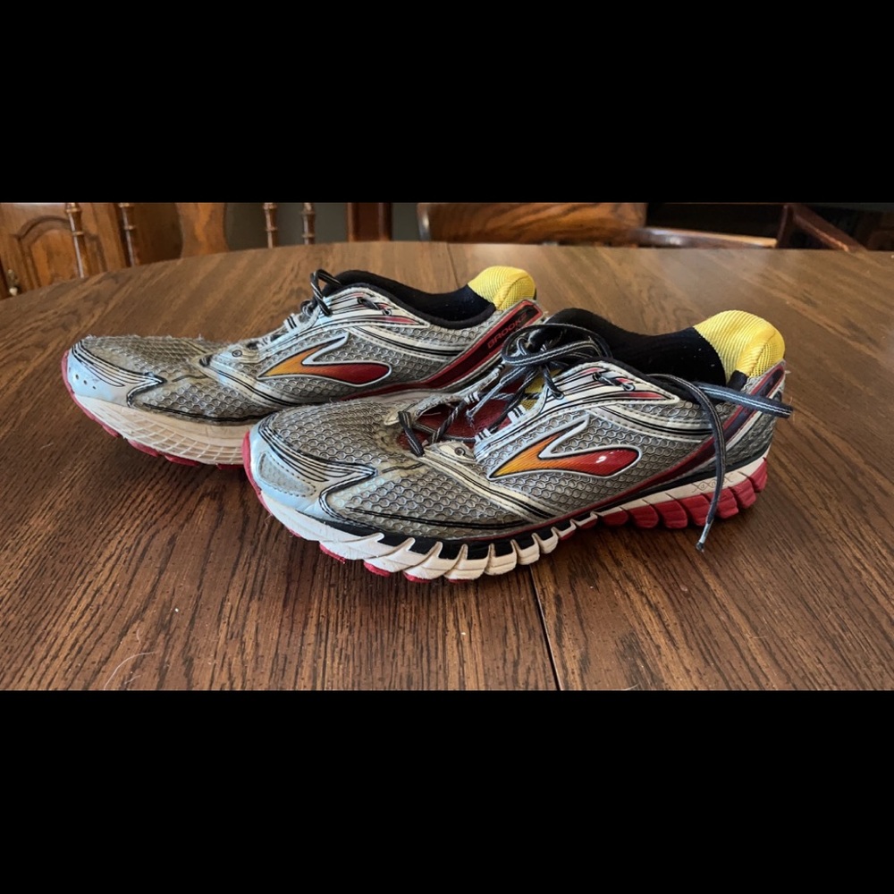 Brooks ghost 6